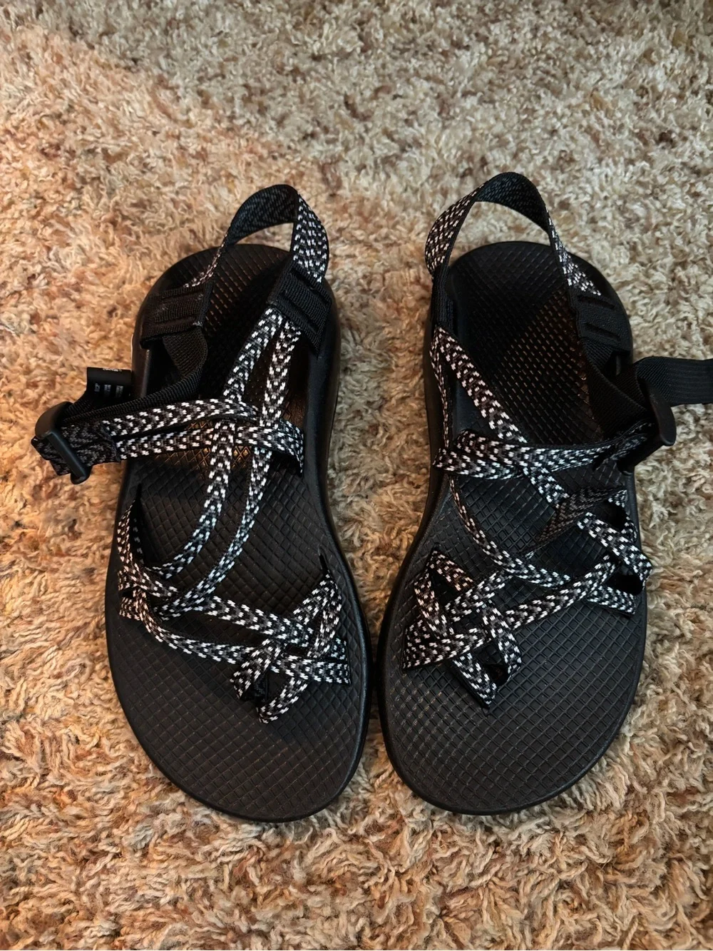 Chaco Black Strappy Outdoor Sandals - Women's Comfortable Sport Sandal